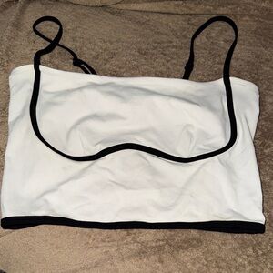 Alo Yoga flaw Women's streamline Crop Bralette with Black Trim